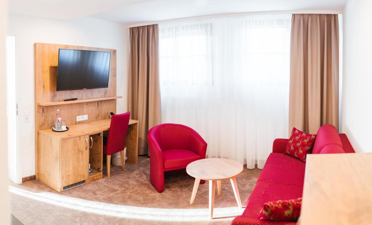 Hotel Waldeck Mit Restaurant "Florian'S" Feldberg  Εξωτερικό φωτογραφία