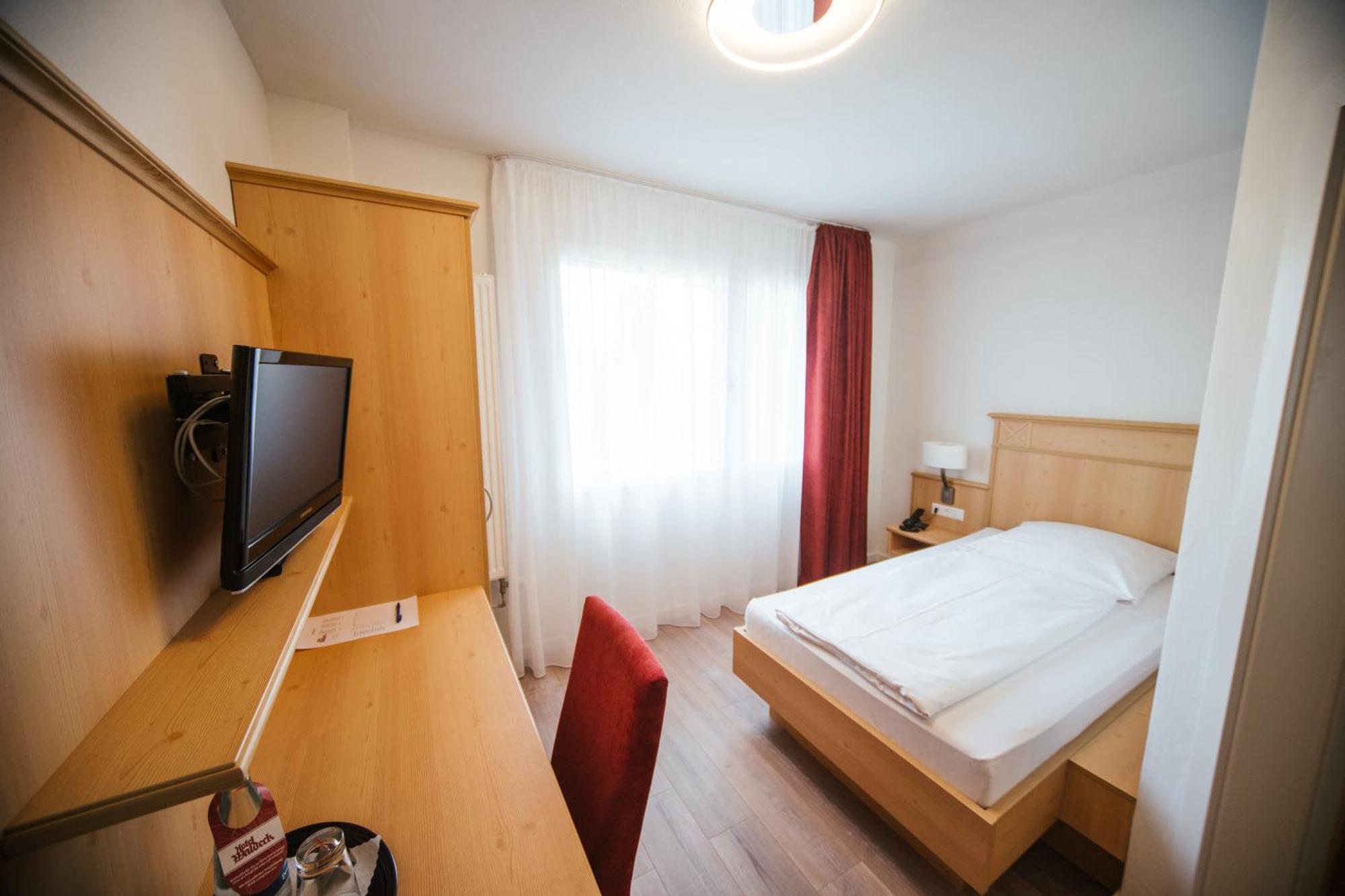 Hotel Waldeck Mit Restaurant "Florian'S" Feldberg  Δωμάτιο φωτογραφία