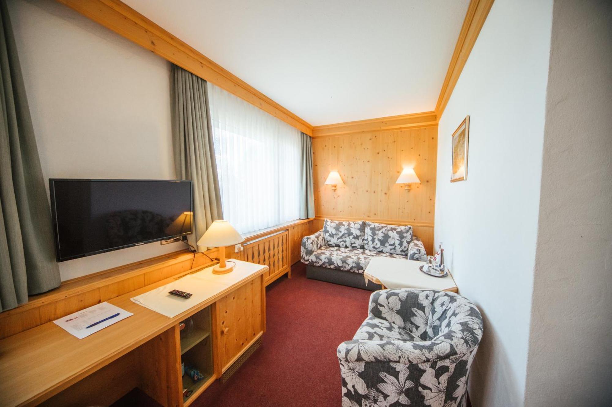 Hotel Waldeck Mit Restaurant "Florian'S" Feldberg  Δωμάτιο φωτογραφία