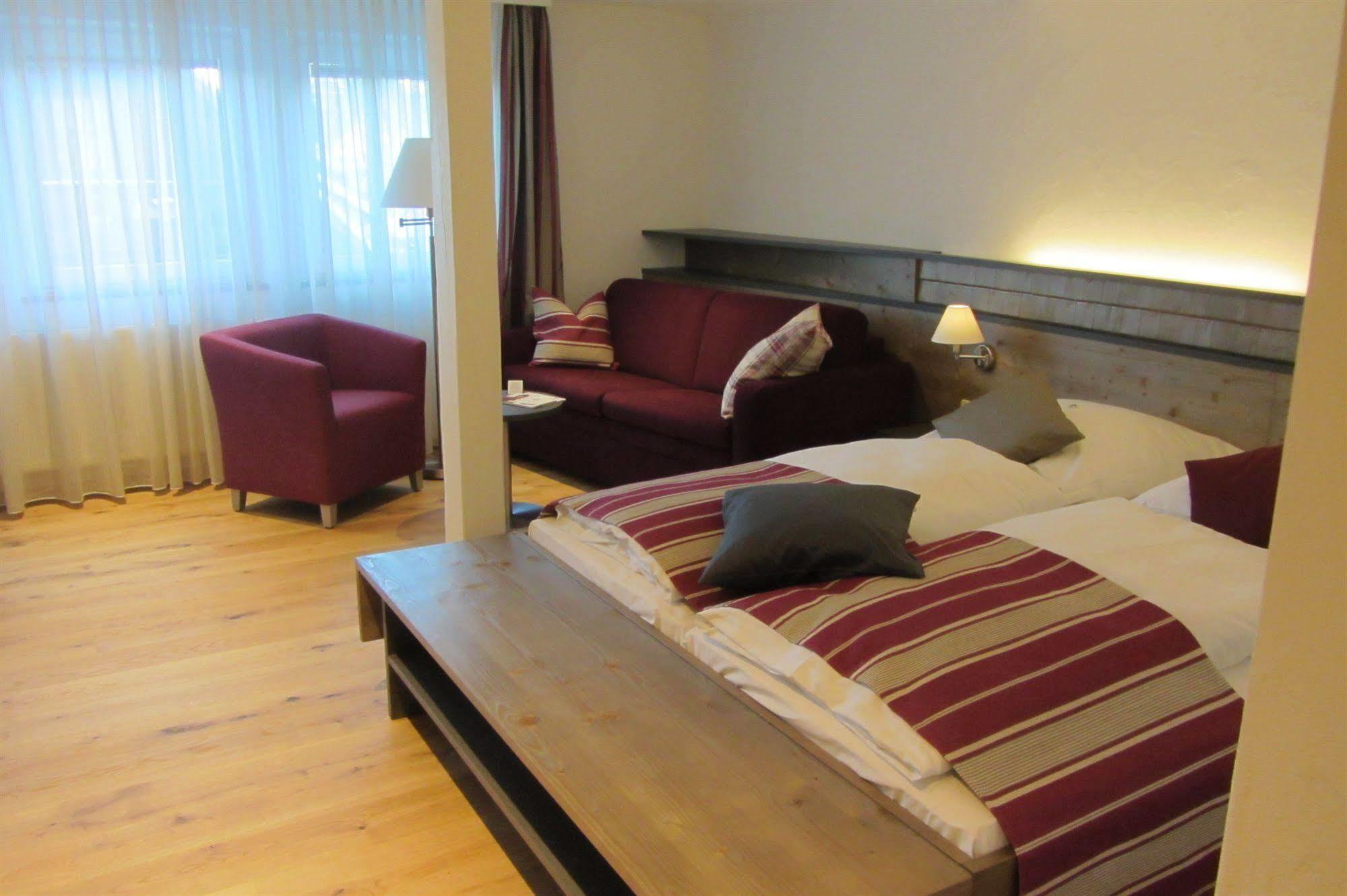 Hotel Waldeck Mit Restaurant "Florian'S" Feldberg  Εξωτερικό φωτογραφία
