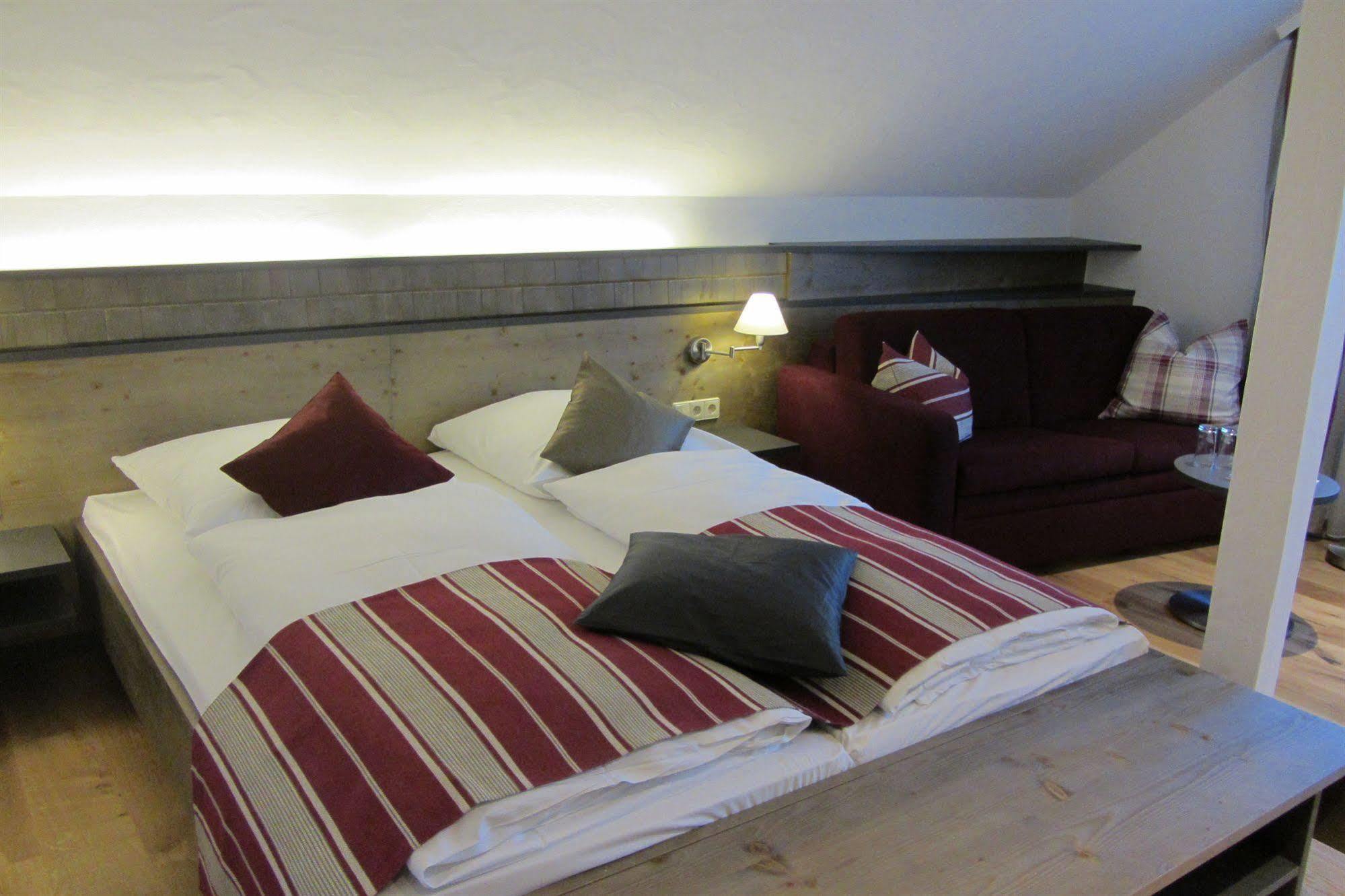 Hotel Waldeck Mit Restaurant "Florian'S" Feldberg  Εξωτερικό φωτογραφία